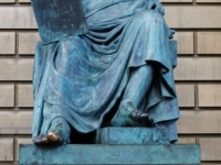 David Hume - Statue of David Hume on the Royal Mile in Edinburgh
